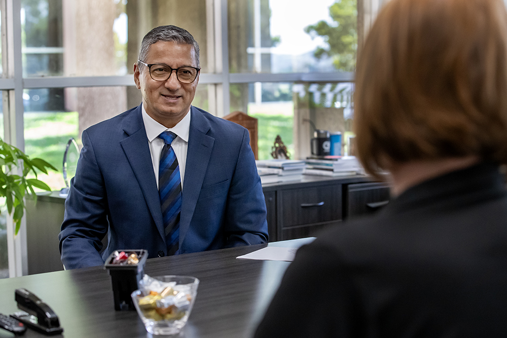 CSUSB alumnus and longtime administrator honored for distinguished